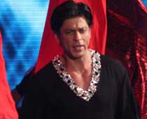 SRK had tough time teaching son